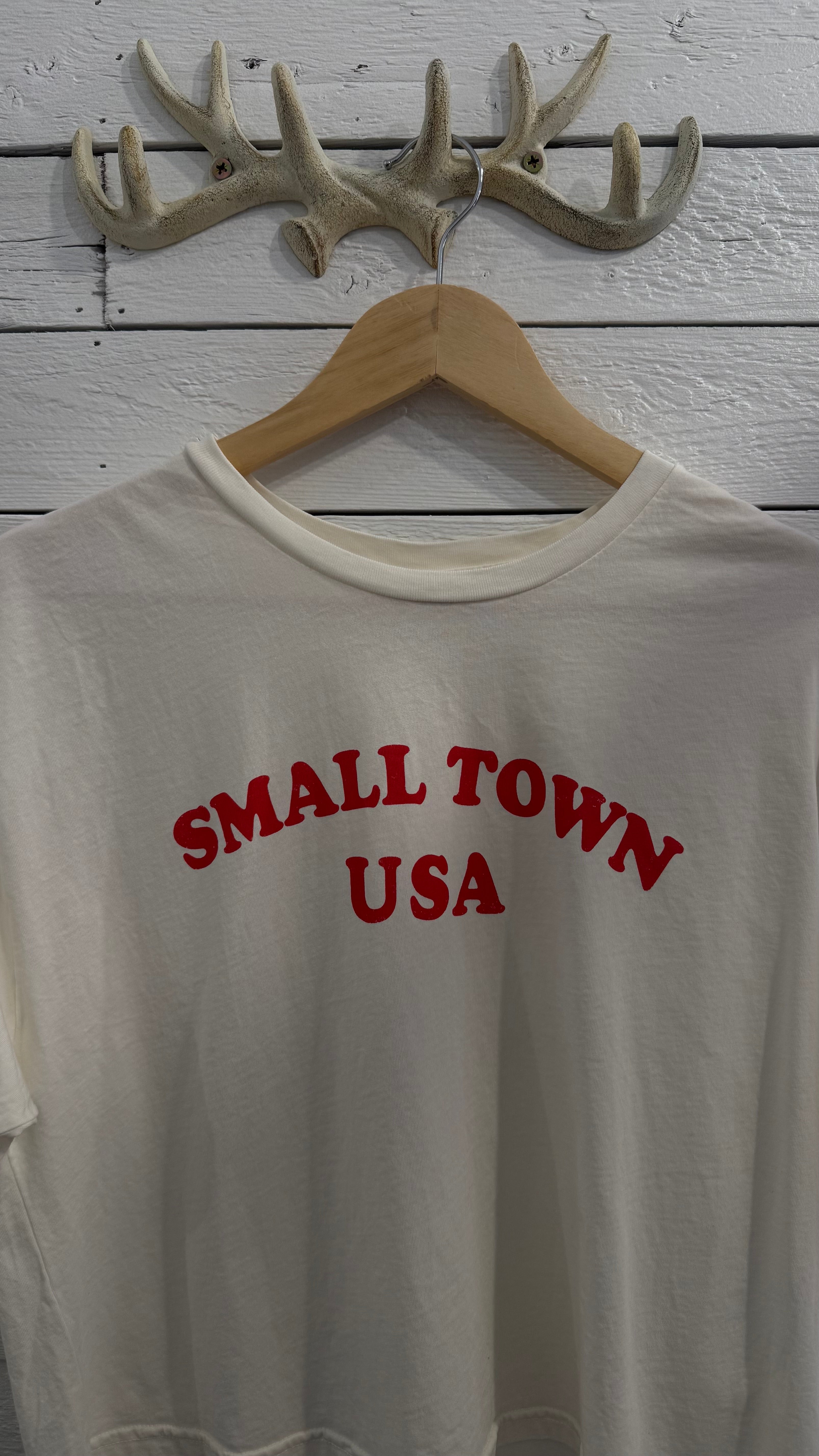 Small Town USA Cropped Tee